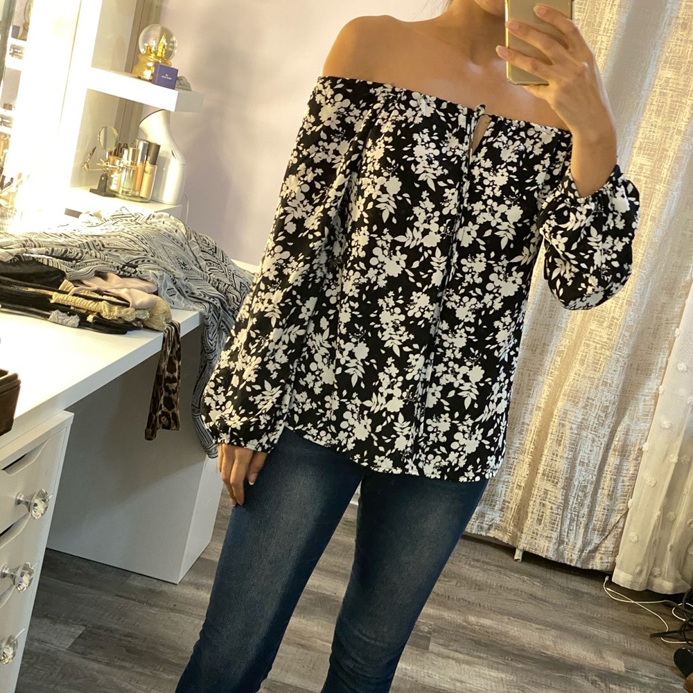 Off shoulder top